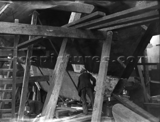 Finishing a keel at the Camper & Nicholsons yard in Gosport in 1939