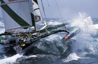 Course des Phares 2002. Trimaran Fuji.