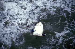 Disaster for the crew of an overturned speedboat