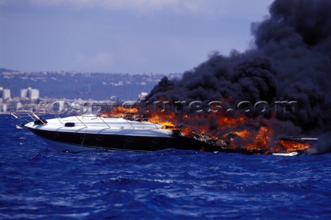 Big fire onboard a Sunseeker Tomahawk Mediterranean