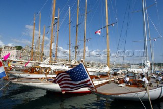 Cannes, France 24 September 2003. Regate Royales  - Prada Trophy 2003. Second Day of racing . the Cannes dockside. Photo:Guido Cantini/