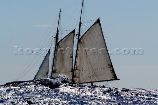 Cannes, France 25 September 2003. Prada Challenge for Classic Yachts - Regates Royales 2003. Third day - no racing for heavy wind conditions . Eleonora. Photo:Guido Cantini/