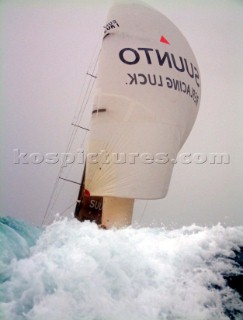 Volvo Ocean Race 2001-2002 - 04-01-2002. Auckland - Tappa 3. Amer Sports One allarrivoVolvo Ocean Race 2001-2002 - 04-01-2002. Auckland - Leg 3. Amer Sports One at the finish line.