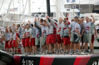 Auckland  Nuova Zelanda - Americas Cup 2003. 02-03-2003 Alinghi vince la quinta regata della Coppa America e porta in Europa dopo 152 il prestigioso trofeo. Alinghi allarrivo nel porto di AucklandAuckland New Zealand - AmericaÕs Cup 2003 . 02-03-2003 -  Alinghi won the Race Five of the XXXI Americas Cup match in Auckland on Sunday and with it, for the first time in its 152-year history the Americas Cup is going to Europe. . Alinghi Arrrival in the Auckland Port