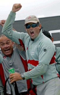 Auckland  Nuova Zelanda - Americas Cup 2003. 02-03-2003 Alinghi vince la quinta regata della Coppa America e porta in Europa dopo 152 il prestigioso trofeo.Russel Coutts celebra la vittoria dellAmericas CupAuckland New Zealand - AmericaÕs Cup 2003 . 02-03-2003 -  Alinghi won the Race Five of the XXXI Americas Cup match in Auckland on Sunday and with it, for the first time in its 152-year history the Americas Cup is going to Europe. Russel Coutts celebrating the victory of the Americas Cup