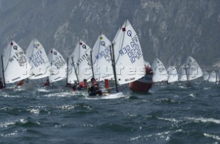 Riva del Garda - Trento (ITA). Meeting Optimist 2001