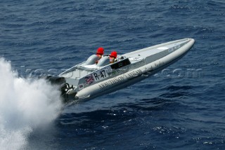 30/05/04 Valletta, Malta: The British Boat Buzzi Bullet had a great race round Malta in the record attempt and came through to take 2nd position overall in the Supersport Class