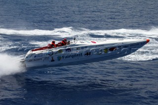 30/5/04, Valletta, Malta: Fainplast second place in the world speed record around Malta, and first overall in the super sport class.