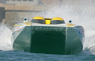 UIM Class 1 World Offshore Championship 2004Spanish Grand Prix, Alicante 4 JunyOfficial PracticeROSCIOLI HOTELS - Nicola Giorgi and Mauro EspertoPhoto:©Carlo Borlenghi