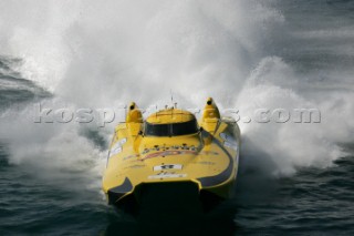 UIM Class 1 World Offshore Championship 2004. Spanish Grand Prix, Alicante . 5 Juny 2004. Pole Position: GFN GIBELLATO. Photo:©Carlo Borlenghi