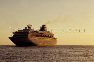 Cruiser liner heading out to sea.