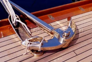 Lady Anne - Deck deteils - Anchor.