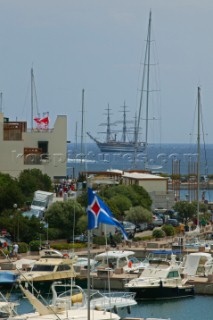 Porto Cervo 21 giugno 2004Sardinia Rolex Cup 2004StartPhoto:©Carlo Borlenghi ROLEX