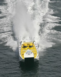 Plymouth 17 07 2004UIM Class 1 World Offshore Championship 2004British Grand Prix 2004Pole Position StartROSCIOLI HOTELSPhoto: Andrea Campagnolo