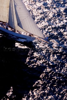 Moonbeam in navigazioneMoonbeam in navigation. Ph.Carlo Borlenghi /