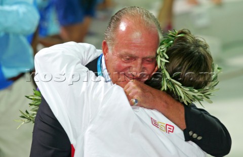 Athens 26 08 2004 Olympic Games 2004   49 er King of Spain JuanCarlos hugs IKER MARTINEZ ESP Gold Me