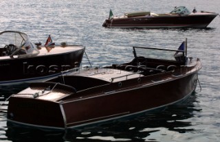 Menaggio - Lake Como 24 - 27 june Meeting for vintage and classic motorboats Run about one of the Italys most beautiful lakes.