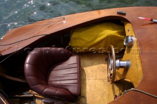 Menaggio - Lake Como 24 - 27 june Meeting for vintage and classic motorboats Run about one of the Italys most beautiful lakes.