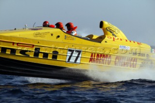 The final round of the Powerboat P1 World Championship 2004  - The Grand Prix of Catania, Sicily.