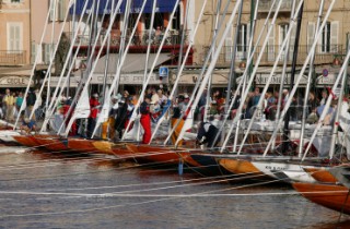 75th Dragon Anniversary Regatta 2004 in St Tropez was attended by 270 keelboats. Dragons competed from all over Europe.