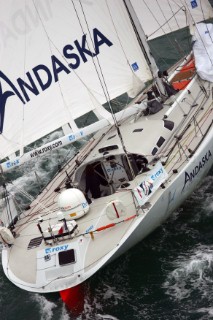 Vendée Globe 2004 - Les Sables dOlonne - Départ - Roxy (Anne Liardet)