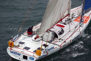 Vendée Globe 2004 - Les Sables dOlonne - Départ - Brother (Norbert Sedlaceck)