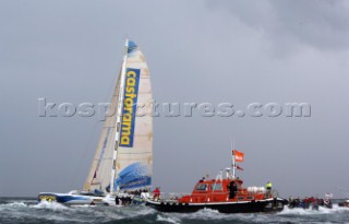 Ellen MacArthur of trimaran B&Q winning the round the world solo sailing record of 71 days, 14 hours and 33 seconds