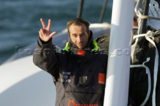 Arrival of maxi cat Orange skippered by Bruno Peyron in Brest at the end of the successful Jules Verne 2005 setting a new round the world record time of 50 days, 16 hours, 20 mins and 4 secs!