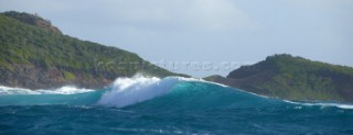 Waves breaking in Spring Bay, Bequia