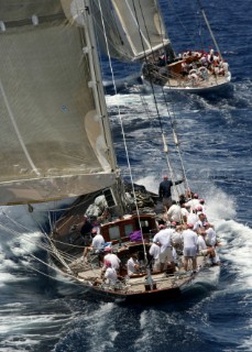 Antigua  18 04 05 Antigua Classic Week 2005 Race 3: Ranger and Velsheda