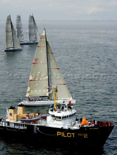 Start of the Rolex Transatlantic Challenge 2005. Carrera Maximus and Mari Cha.