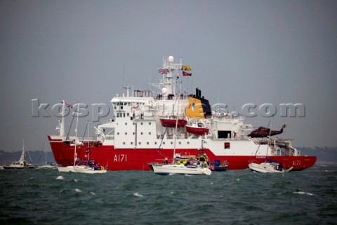 Icebreaker HMS Endurance with The Queen at the Trafalgar 200 warship and fleet review celebrations 2