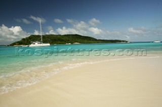 Nautitech 47 - Grenadines. Luxury cruising on a catamaran in the Caribbean