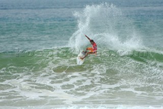 Adriano de Souza competing at the Rip Curl Championship 2005