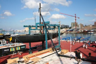 Trapani Italy 23 10 05. Americas Cup 2007 - ACT 8 - 9. Victory dismasted in the dock