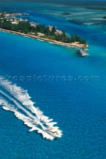 Cruising aboard a Fairline powerboat