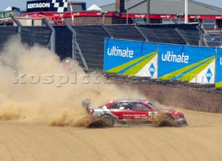 Vanina Ickx goes for a spin during the DTM at Brands Hatch on July 2nd 2006.