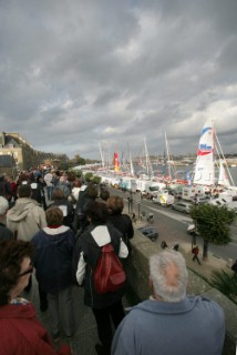 27/10/2006 - Saint Malo (FRA) - Route du Rhum 2006 - Ambiances ponton - 27/10/2006 - Saint Malo (FRA) - Route du Rhum 2006 - Dock ambiances