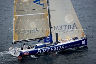 06_15846 ST MALO, FRANCE,  29 October 2006 . ROUTE DU RHUM-LA BANQUE POSTALE,Single-handed transatlantic sailing race : St Malo (FRA) / Ponte a Pitre (Guadeloupe/ French West Indies) 3543 NM . . Start from St Malo on 29th Oct.