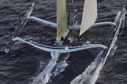 05112006  Pointe  PitreGuadeloupe FRA  Arrive Route du Rhum 2006  le vainqueur Lionel Lemonchois Git