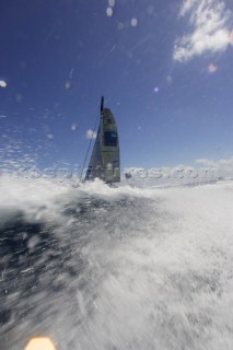 06/11/2006 - Pointe à Pitre/Guadeloupe (FRA) - Arrivée Route du Rhum 2006 - Pascal Bidegorry -Banque Populaire (2ème)***06/11/2006 - Pointe à Pitre/Guadelupe (FRA) - Route du Rhum 2006 arrival - Pascal Bidegorry -Banque Populaire (second)