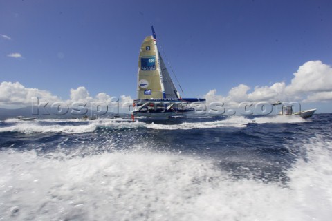 06112006  Pointe  PitreGuadeloupe FRA  Arrive Route du Rhum 2006  Pascal Bidegorry Banque Populaire 