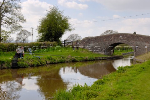 Man coarse fishingLlangollen CanalFrankton JunctionWelsh FranktonShropshireEnglandUKApril 2006