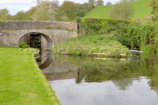 Bridge 121 on the Montgomery canal at Belan locks,near Welshpool,Powys,Wales,UK.May 2006.