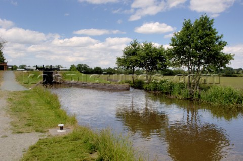 New Marton Bottom lockLlangollen canalNew MartonShropshireJune 2006