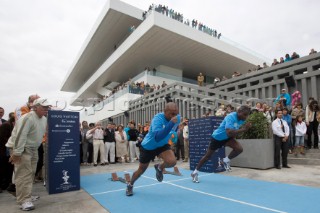 Valencia, 11 04 2007. 32nd Americas Cup . The Duels: Carl Lewis and Mike Marsh, athletists.