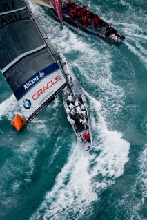 Valencia, 04 04 2007. Louis Vuitton ACT 13. Fleet Race. BMW ORACLE Racing and Mascalzone Latino Capitalia Team.