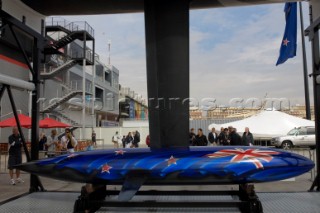 Valencia, 01 04 07. 32nd Americas Cup. Unveiling Day. Emirates Team New Zealand Keel.