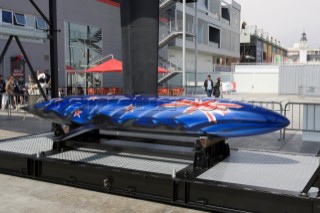 01/04/2007-Valencia (Spain)- 32nd Americas Cup - Unveiling ceremony***01/04/2007-Valencia (Spain)- 32nd Americas Cup - Unveiling ceremony