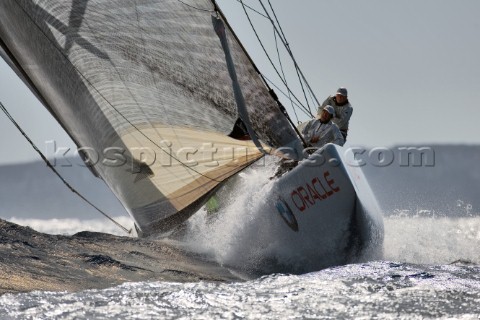 BMW Oracle approaching the windward mark and preparing for a hoist